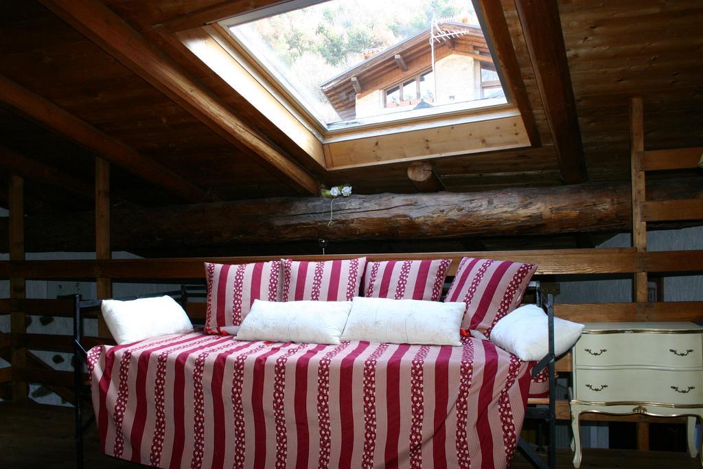 Casa Del Vasaio Apartment เทนโน ภายนอก รูปภาพ